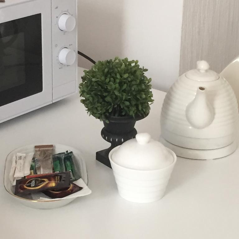 Charming Apartment In Old Тбилиси Экстерьер фото