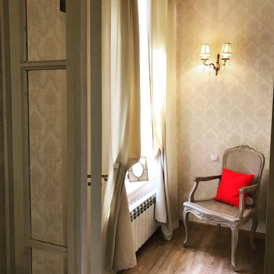 Charming Apartment In Old Тбилиси Экстерьер фото