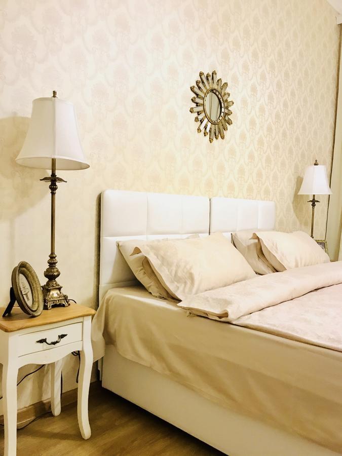 Charming Apartment In Old Тбилиси Экстерьер фото